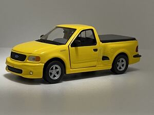 フォード F150 ライトニング ミニカー 1/43 Ford