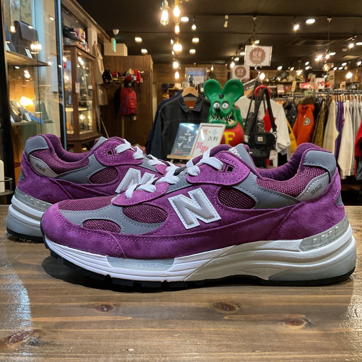 ヤフオク! -「new balance パープル」の落札相場・落札価格