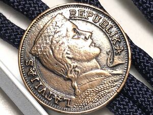 アンティーク ラトビア共和国 コイン 31.0g ループタイS