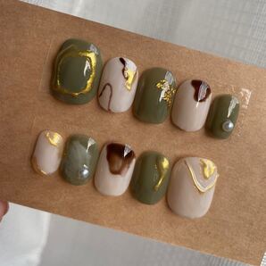 ネイルチップ ニュアンスネイル カーキ