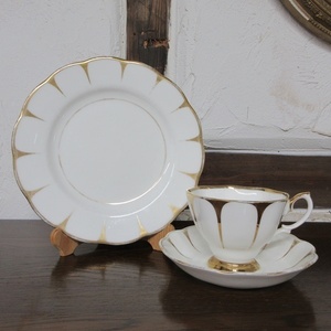 イギリス製 Royal Vale ロイヤルヴェール ティーカップ＆ソーサー トリオ ヴィンテージ雑貨 tableware 1456sb