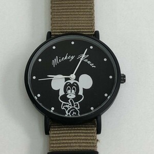 Mickey Mouse　studio clip コラボ 腕時計 メンズ　レディース　クォーツ　【動作未確認】＃T579