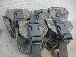 Z48 新品！大特価！お得！レア！◆MOLLE II HAND GRENEDE POUCH5個◆米軍◆サバゲー！