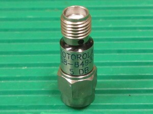 Motorola P/N:58-84933R02 Attenuator 5dB SMA(f)-SMA(m) 未検査品