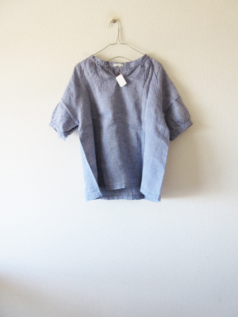 定価販売 北欧、暮らしの道具店 ペールグレー リネントップス work linen fog Tシャツ/カットソー(半袖/袖なし)