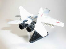 Ql851 Metal die-cast Mikoyan MiG-29 Fulcrum Russian Aerospace Forces ミグ29 ファルクラム ソビエト軍 ダイカスト フィギア_画像4