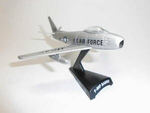 Ql858 Metal die-cast North American F-86F Sabre 1/110 United States Air Force ノースアメリカ セイバー 米空軍 フィギア