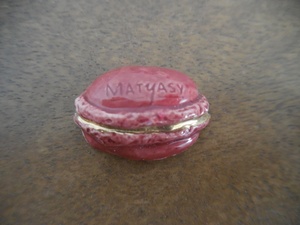 フランス☆【MATYASY イチゴ 2011年】フェーヴ フェーブ feve マカロン パティスリー Moulin a Huile MH