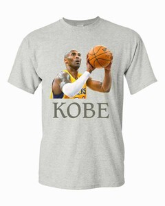 海外　限定品　送料込み 　コービー・ブライアント 　NBA シャツ　サイズ各種　90