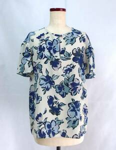  beautiful goods MaxMara Weekend * silk 100% blouse navy blue series 