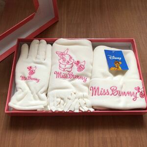  Disney * mistake ba knee *3 point set * muffler * gloves glove * hat * white white * box attaching unused goods 