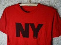 ｎ8033　QUIKSILVER　クイックシルバー　半袖　tシャツ　NY　プリント　デザイン　人気　ストリート　サーフ　送料格安_画像2