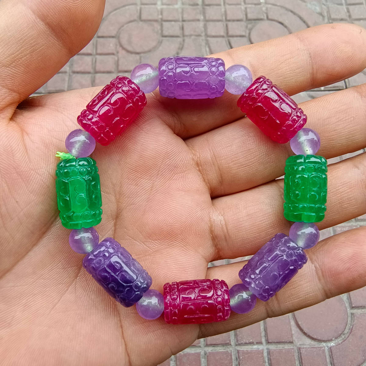 JChere雅虎拍卖代购商品:清代紫羅蘭翡翠腕輪