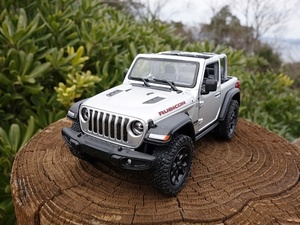 【送料350円】【最後の１台】ＪＥＥＰ ＲＡＮＧＬＥＲ ミニカー ジープ・ラングラー シボレー アメ車 シルバー(生産終了）