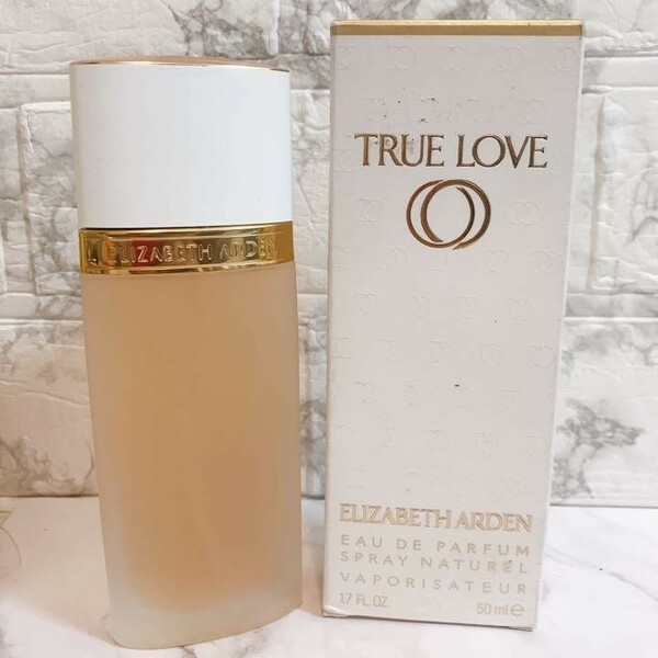 美品　エリザベスアーデン TRUE LOVE 香水 オードパルファム　100ml