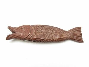 【3389】コレクション／木製　魚　根付／検＝印籠／お締め12ｇ（初品・買取品・堤物）