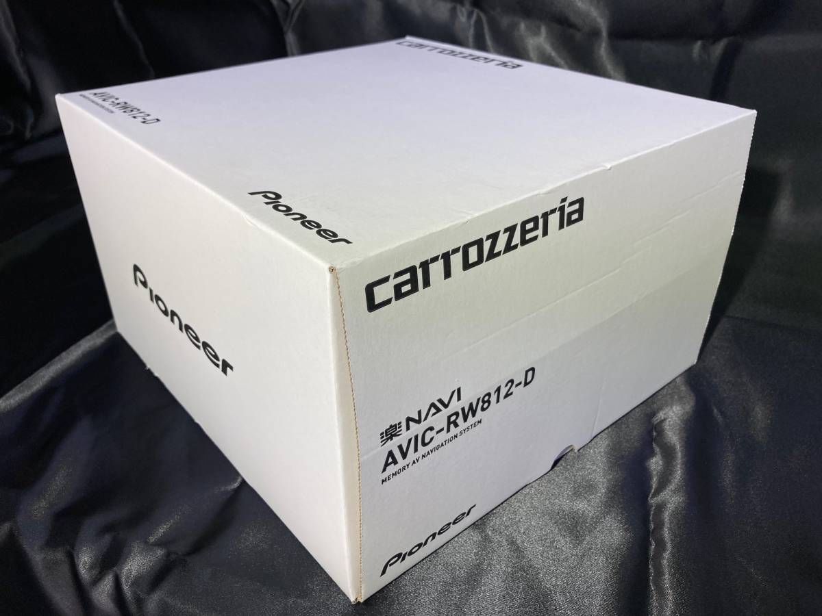 Pioneer AVIC-RW812-D carrozzeria カーナビ 7V型 楽ナビ 200mmワイド 