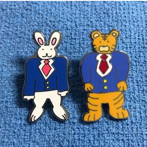 サラリーマン兎・虎 ピンバッジセット