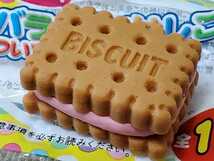 ビスケット 消しゴム ミニチュア BISCUIT バラエティけしごむ レトロ_画像2