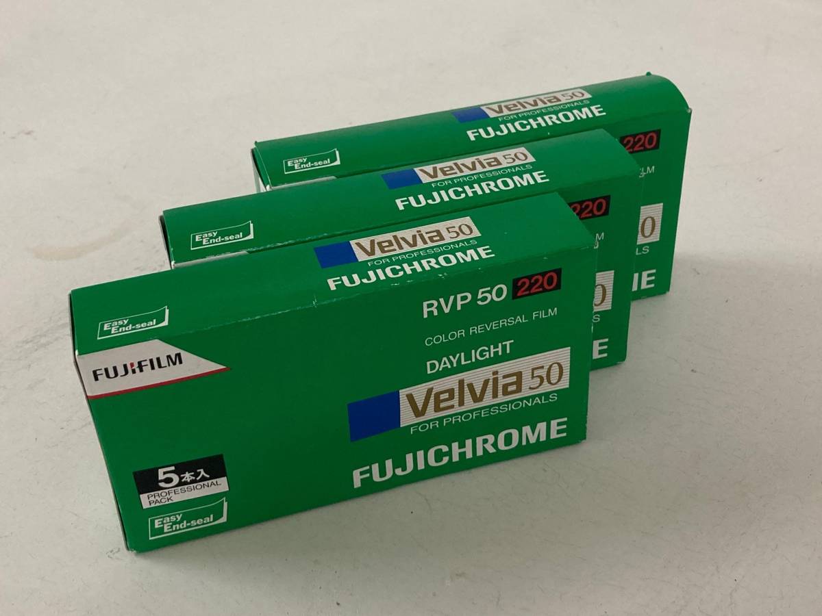 期間内新品 Velvia 50 フジフィルム ポジフィルム ブローニー-