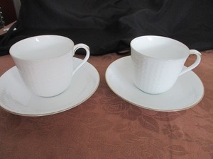 ★Noritake カップ＆ソーサー 2客 シンプル 白 少々汚れ・色落ち（縁の部分がけっこうあります）tm2209-22-1★