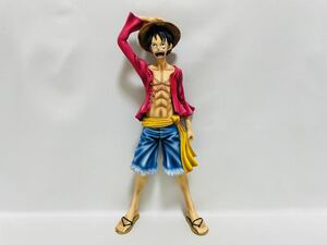 ルフィ〈フィギュア〉ONE PIECE モンキー・D・ルフィ 少年ジャンプ レッド