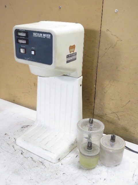 ヤフオク! -「歯科技工 バキューム」の落札相場・落札価格 大人気 大中小カップ3個付 歯科技工 モリタバキュムミキサー111動作良好 その他