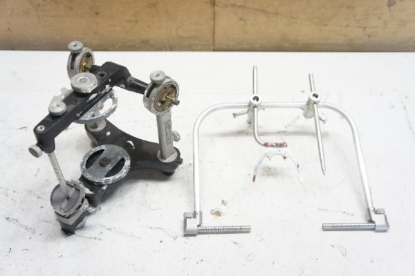 ヤフオク! -「ハノー咬合器」の落札相場・落札価格