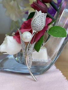  original silver brooch elegant! on goods! tulip motif high class . selection CZ diamond & pearl wedding two next . party presentation etc. 