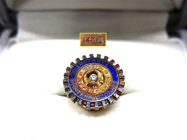 金 ピンバッチ K14 ロータリークラブバッチ 金バッチ ショップニュース