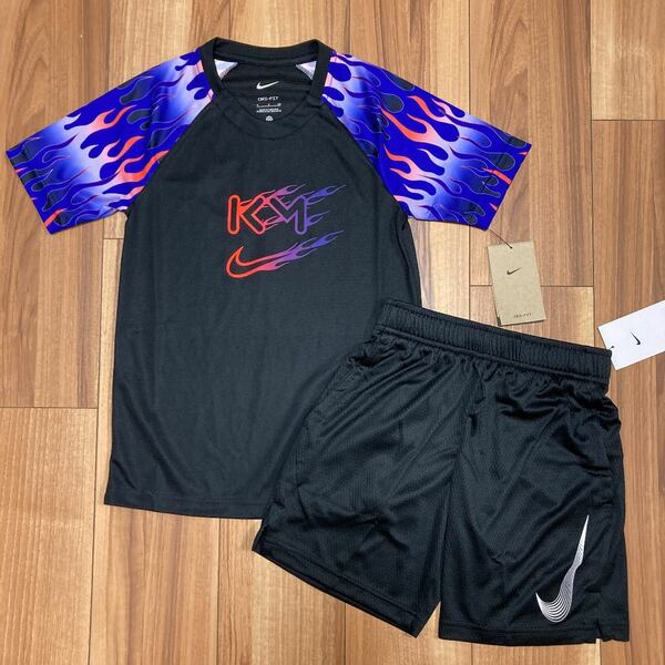 NIKE ナイキ　140 セットアップ　半袖　Tシャツ　ハーフパンツ　短パン　ボーイズ キッズ　サッカー