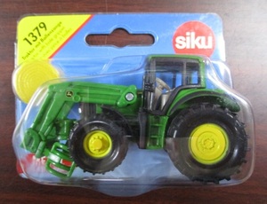 BORNELUND ボーネルンド siku ジク 1379 John Deere ベールグリッパー付トラクター ミニカー 未開封＊ 送料は商品ページ参照