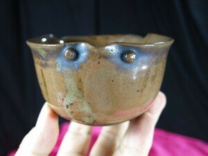 B　京焼褐釉河豚形碗　江戸時代　陶器