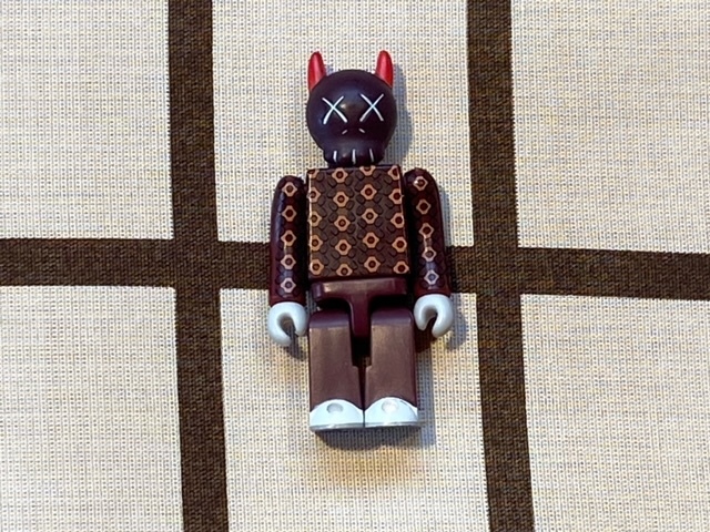 年最新ヤフオク! kubrick kawsキューブリック、ベアブリック