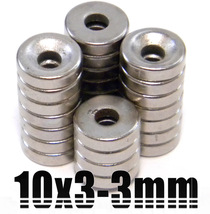 ★ ネオジム 超強力 磁石 ★ 直径10mm×3mm 穴あき 3mm ★ 丸形マグネット【50個セット】★_画像1