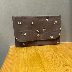 【ハンドメイド】通帳・母子健康手帳・お薬手帳 マルチケース ブラウン×白小花柄