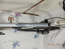 ★ 1円～【GIANT】美品銀色27段軽快ク口スMTB中古自転車 引き取り可能 (R4093002)ジェクト_画像5