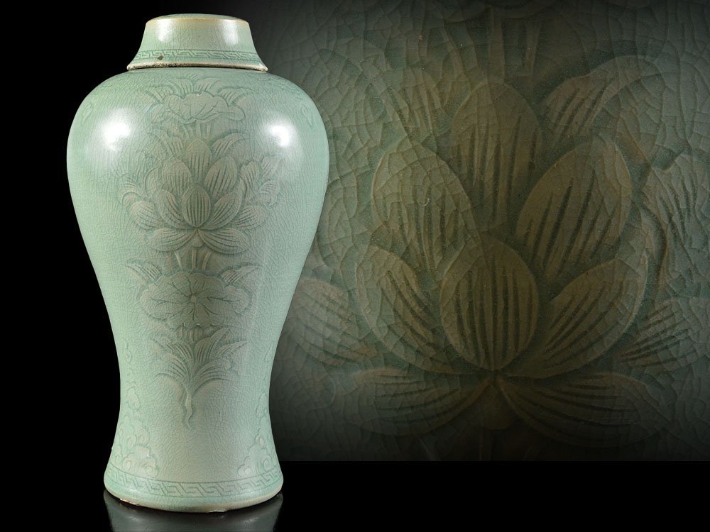 とびきりのおしゃれを 2c9-14 アンティーク朝鮮高麗時代 花鶴紋青磁 花瓶 陶芸