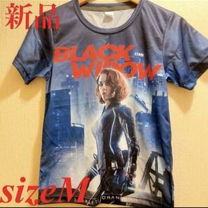 新品ブラックウィドウ★スカーレットヨハンソン★ネイビーTシャツ★ユニセックス★M半袖Tシャツ 