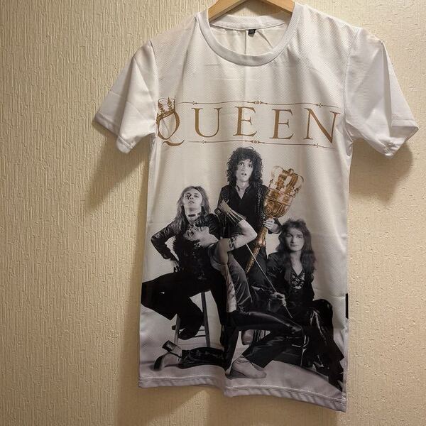 新品★ホワイト★Queen★メンバー★Tシャツ★ユニセックス★M★T★最終値下げ★他フリマでもセール中★現品限り！早い者勝ち！