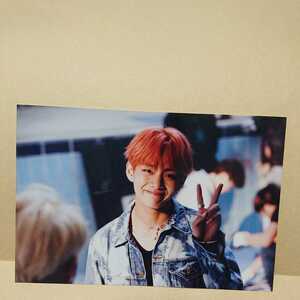 防弾少年団 BTS オヌル 展示会 生写真 EXHIBITION PHOTO フォト テヒョン テテ V