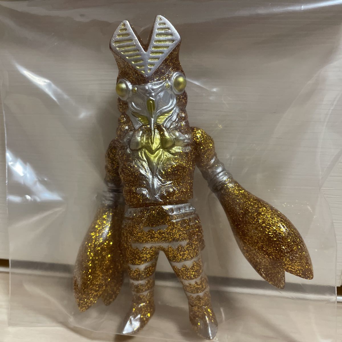 クラシカルレインボーハッピーバード MAX TOY ☆ガラモン カネゴン