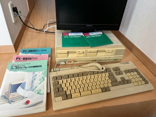 ヤフオク! -「pc8801 キーボード」の落札相場・落札価格 ヤフオク! -「pc8801 キーボード」の落札相場・落札価格