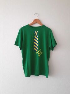 大人の方にも♪OVER RAPS◆グリーン ネクタイグラフィックプリント 半袖 Tシャツ 160サイズ