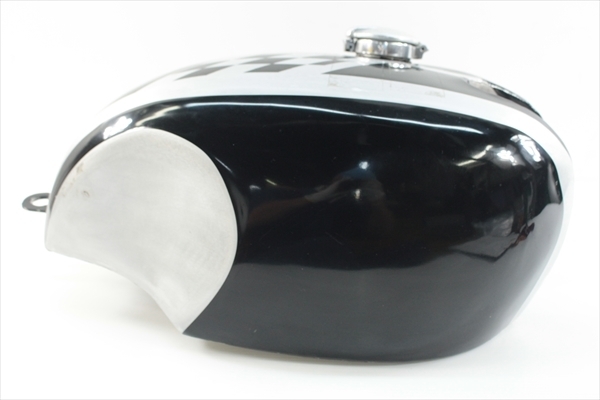 SR400用タンクカバー(BSAタイプ)-