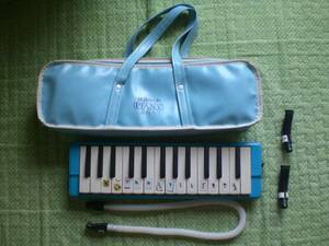 15 ZEN-ON PIANY melodica 271A