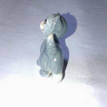 猫の置物 Genuin WADE Porcelain 陶器 洋風 猫 ねこ ネコ キャット 置物 小物 最大幅約5.2cm 高さ約5.3cm 重量約54g 【3302】_画像4