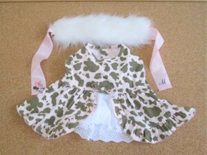 新品●送料無料●犬服●ペット　ディズニー　ミニちゃん　お出かけワンピース　ファーティペット付き　サイズDM