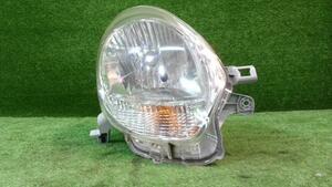 パッソ DBA-KGC30 右　ヘッド　ライト　ランプ W09