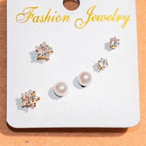 ★ピアス３点セット★新品★Ｑ６８